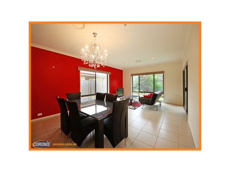 19 Silkyoak Court, North Lakes QLD 4509