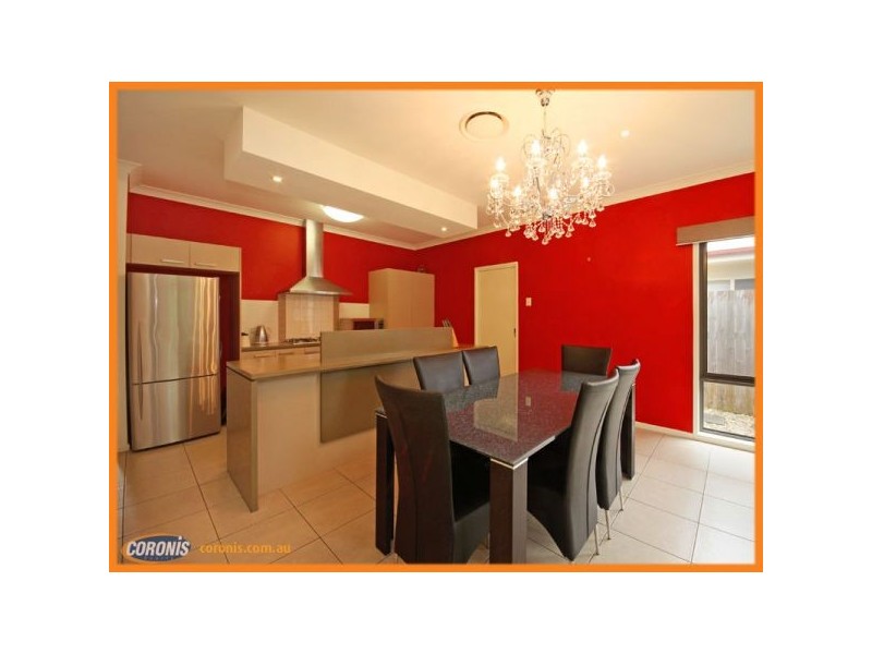 19 Silkyoak Court, North Lakes QLD 4509