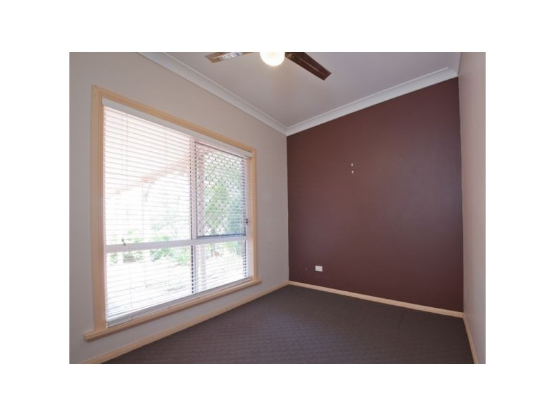 17 Vaucluse Crescent, Petrie QLD 4502