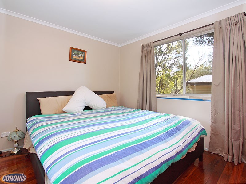 Arana Hills QLD 4054