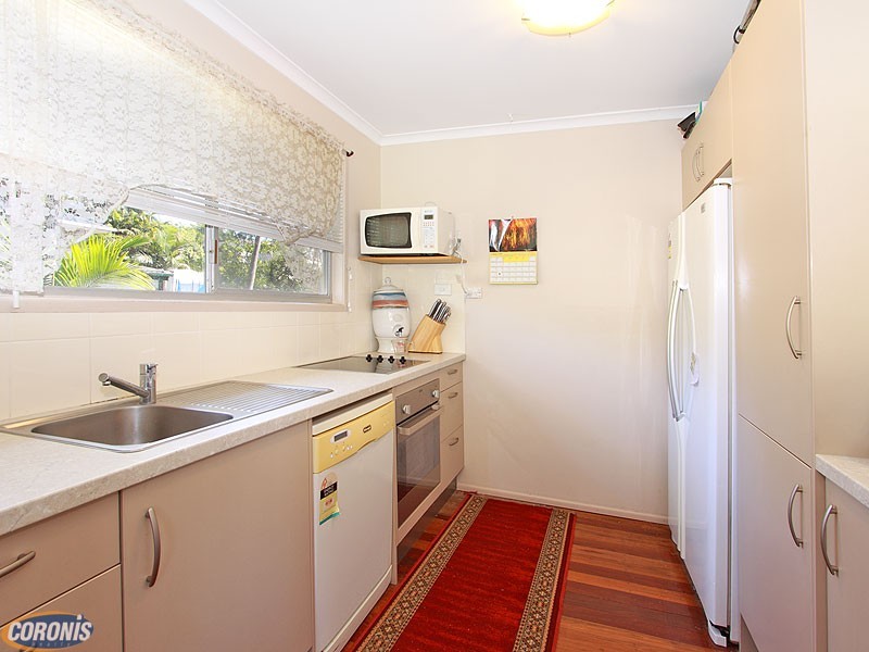 Arana Hills QLD 4054