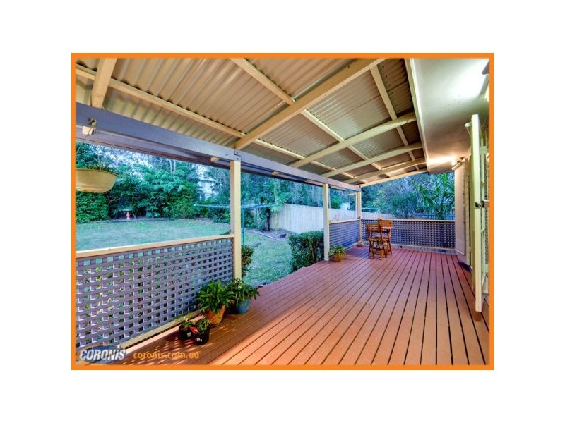 28 Bringelly Street, Arana Hills QLD 4054