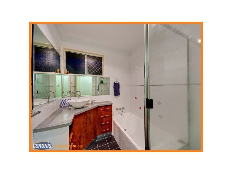 28 Bringelly Street, Arana Hills QLD 4054