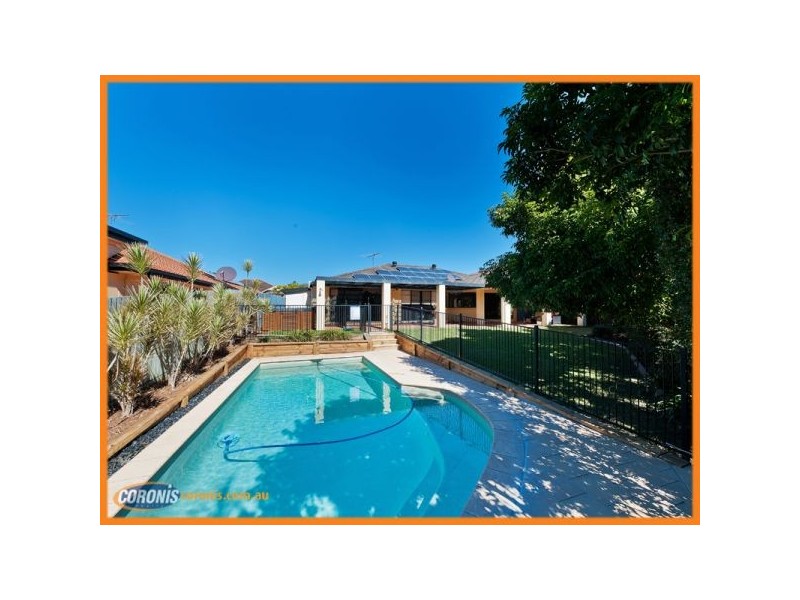 75 Lake Eyre Crescent, Parkinson QLD 4115