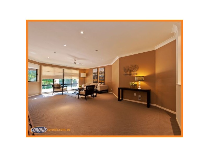 75 Lake Eyre Crescent, Parkinson QLD 4115