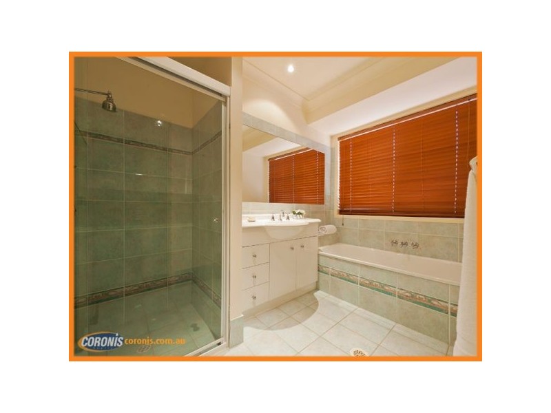 75 Lake Eyre Crescent, Parkinson QLD 4115