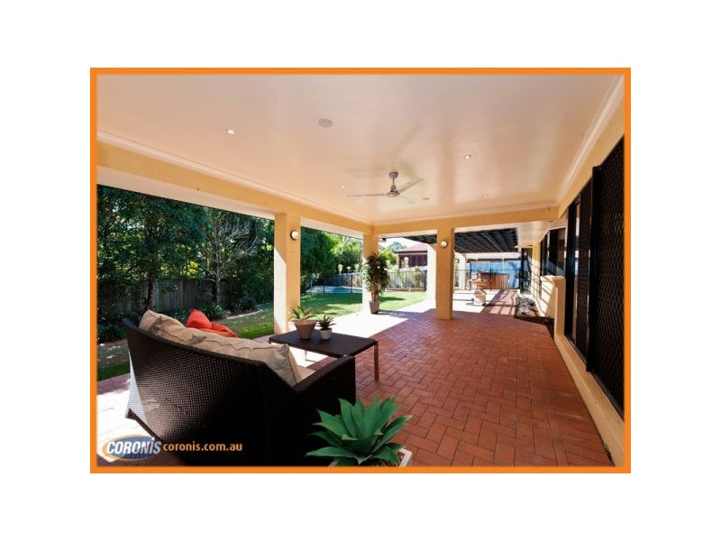 75 Lake Eyre Crescent, Parkinson QLD 4115