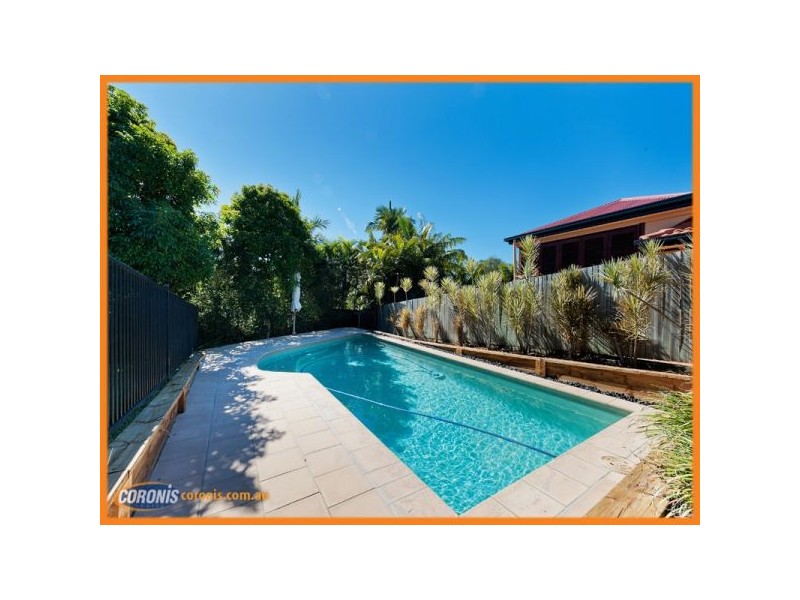 75 Lake Eyre Crescent, Parkinson QLD 4115