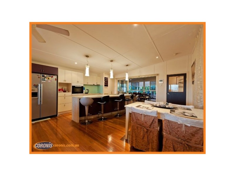 14 Vista Street, Balmoral QLD 4171