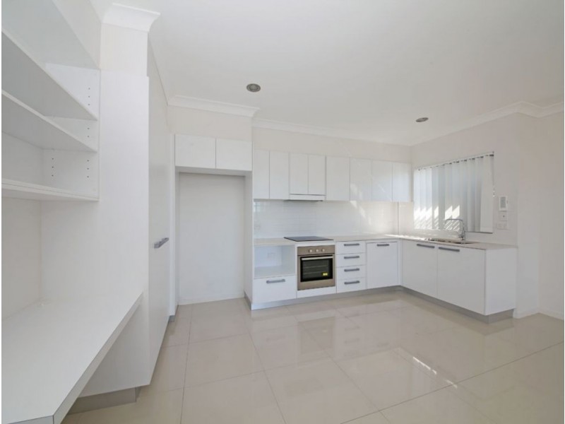 4/632 Nudgee Road, Nundah QLD 4012
