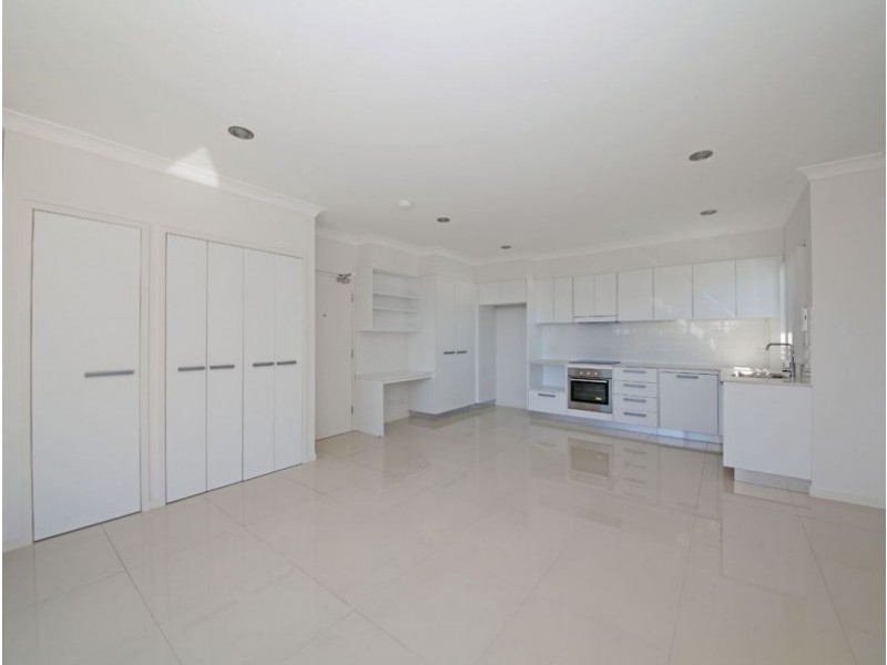 4/632 Nudgee Road, Nundah QLD 4012