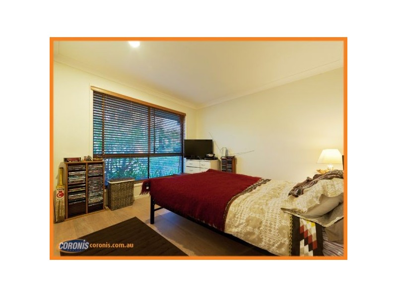 11 Rani Close, Mount Ommaney QLD 4074