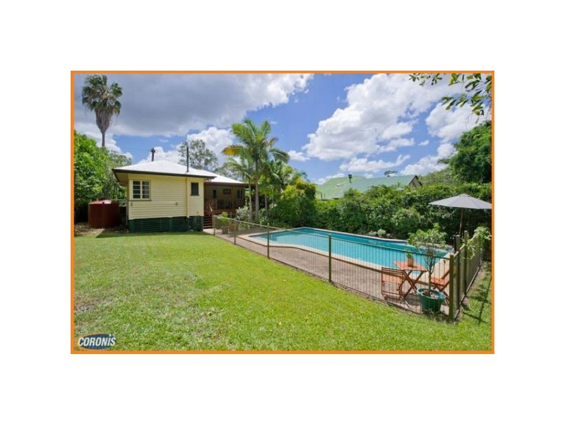 636 Waterworks Road, Ashgrove QLD 4060