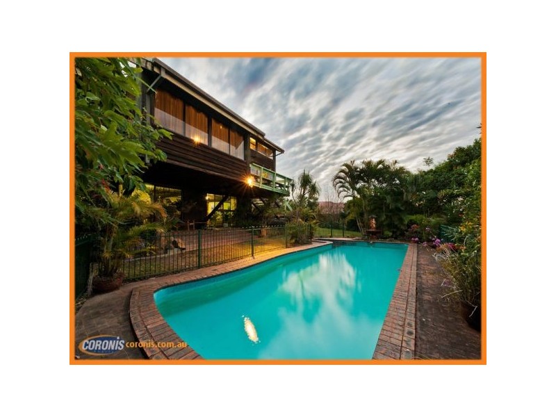 5 Burke Court, Mount Ommaney QLD 4074