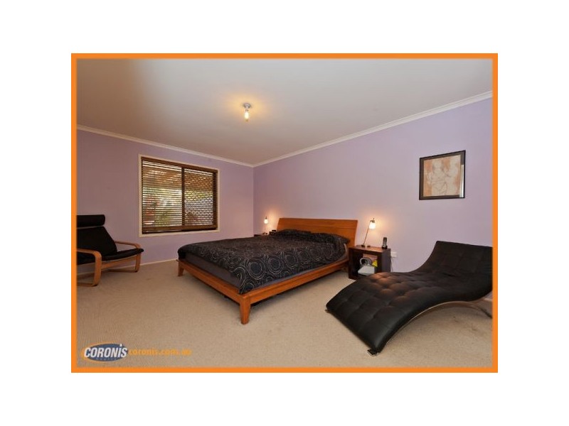 13 Jonath Court, Edens Landing QLD 4207