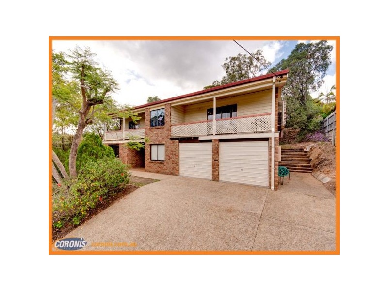 12 Flamingo Drive, Albany Creek QLD 4035