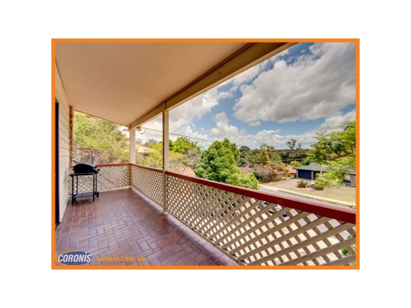 12 Flamingo Drive, Albany Creek QLD 4035