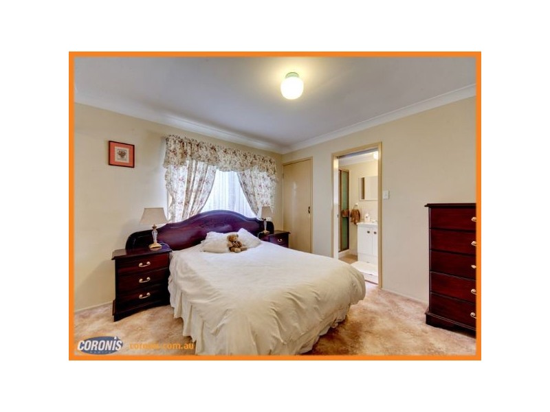 12 Flamingo Drive, Albany Creek QLD 4035