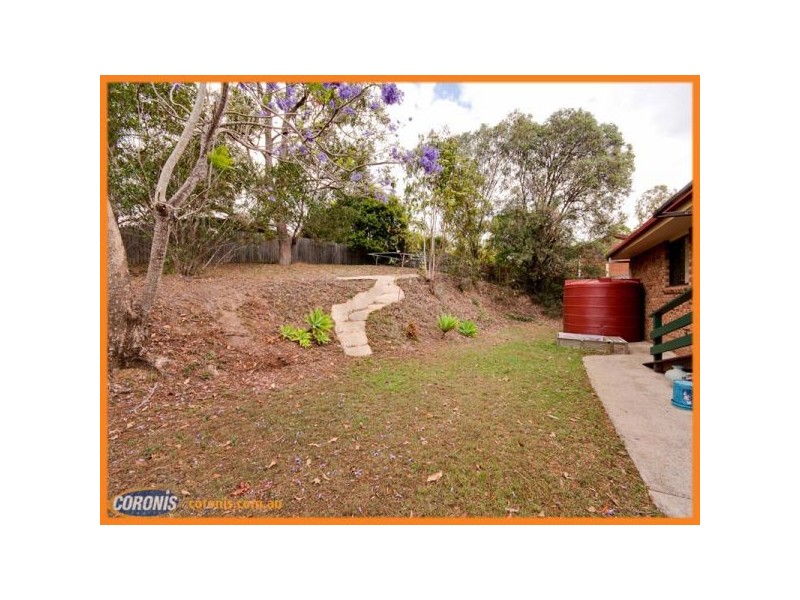 12 Flamingo Drive, Albany Creek QLD 4035