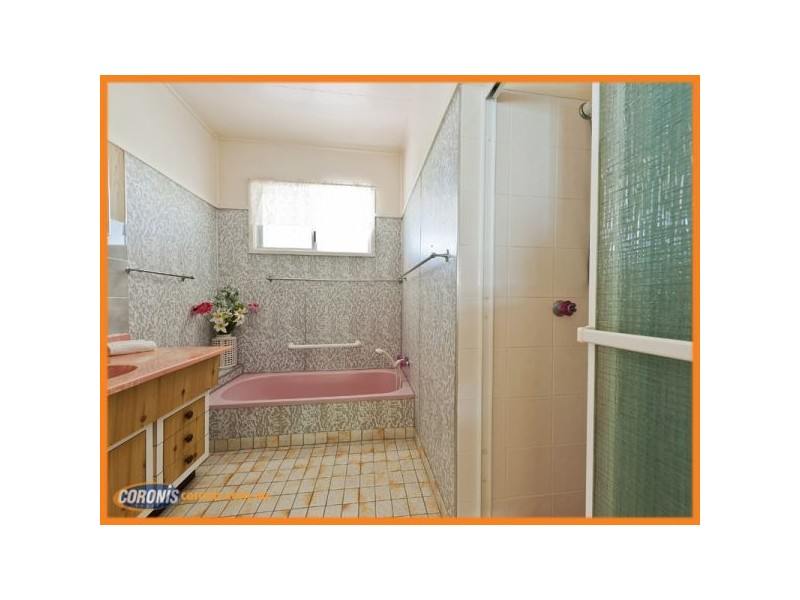 2 Coach Street, Slacks Creek QLD 4127