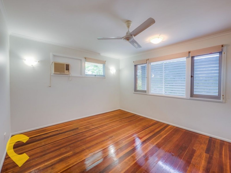 75 Maundrell Terrace, Chermside West QLD 4032