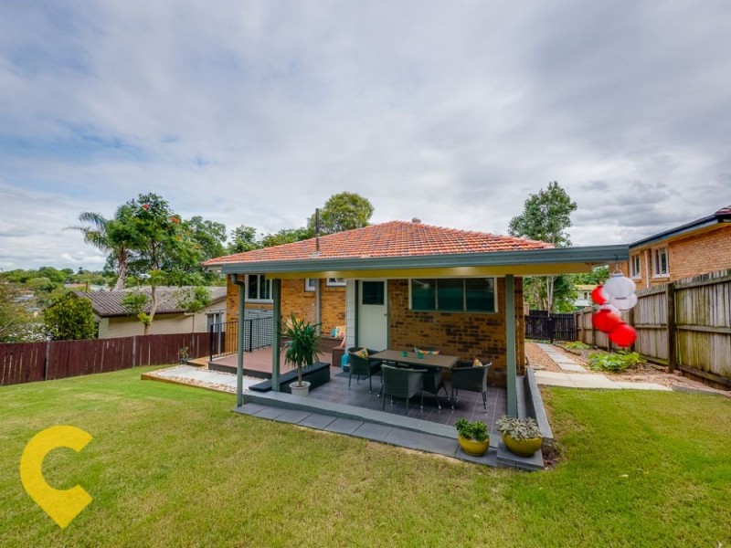 75 Maundrell Terrace, Chermside West QLD 4032