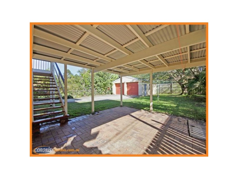 71 Palm Avenue, Shorncliffe QLD 4017