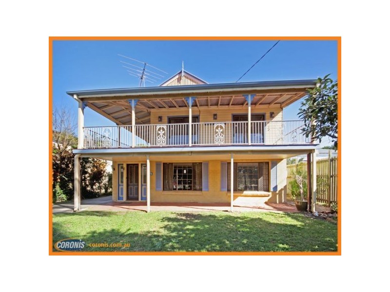 71 Palm Avenue, Shorncliffe QLD 4017