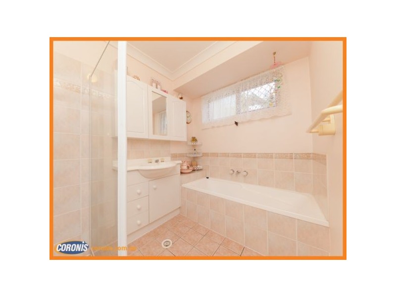 27 Kevin Street, Deception Bay QLD 4508