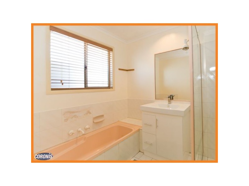 73 Jagora Drive, Albany Creek QLD 4035