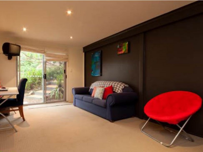 5 Yathong Court, Arana Hills QLD 4054