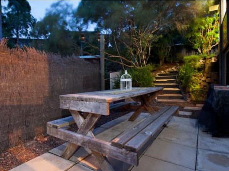 5 Yathong Court, Arana Hills QLD 4054