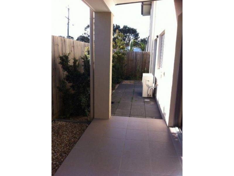 5/136-138 Central Street, Labrador QLD 4215