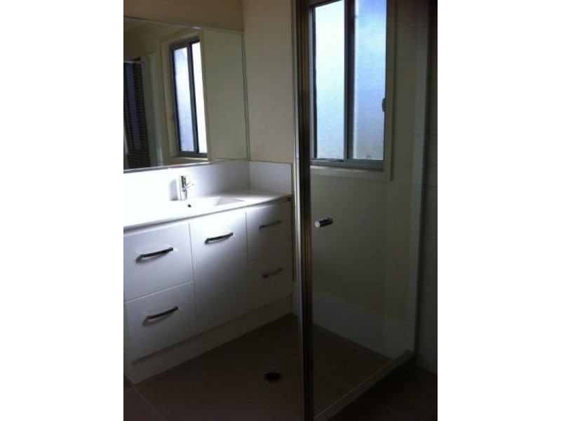 5/136-138 Central Street, Labrador QLD 4215