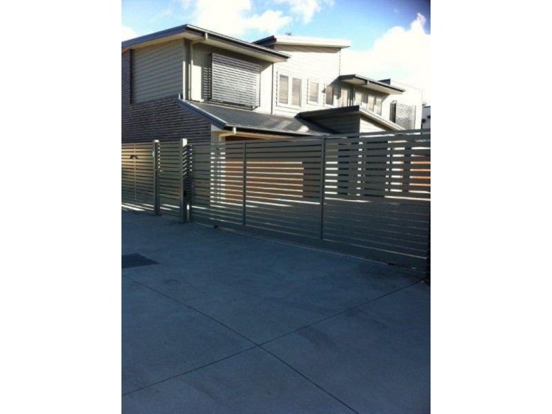 5/136-138 Central Street, Labrador QLD 4215