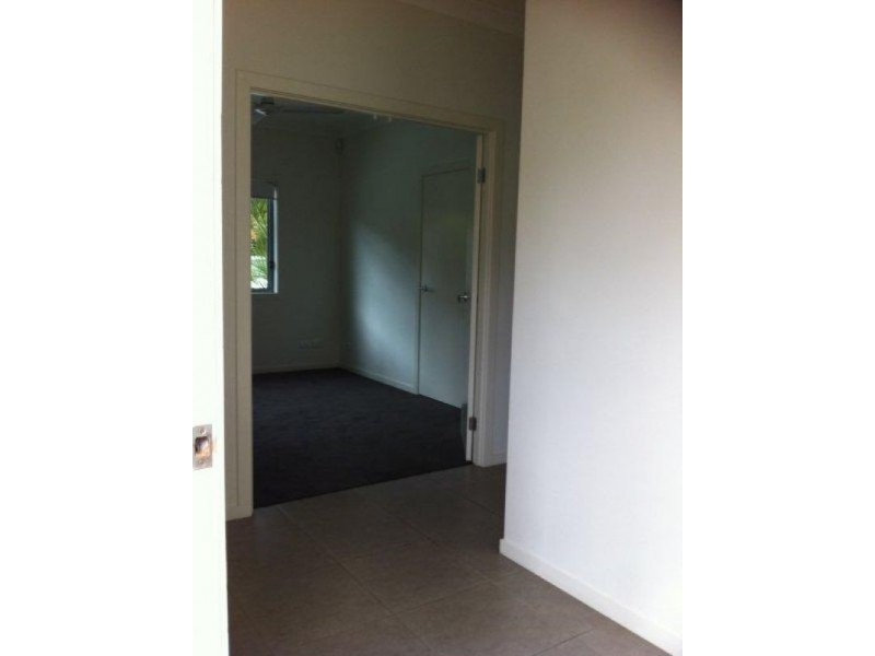 9/16-18 Geoff Wolter Drive West, Molendinar QLD 4214