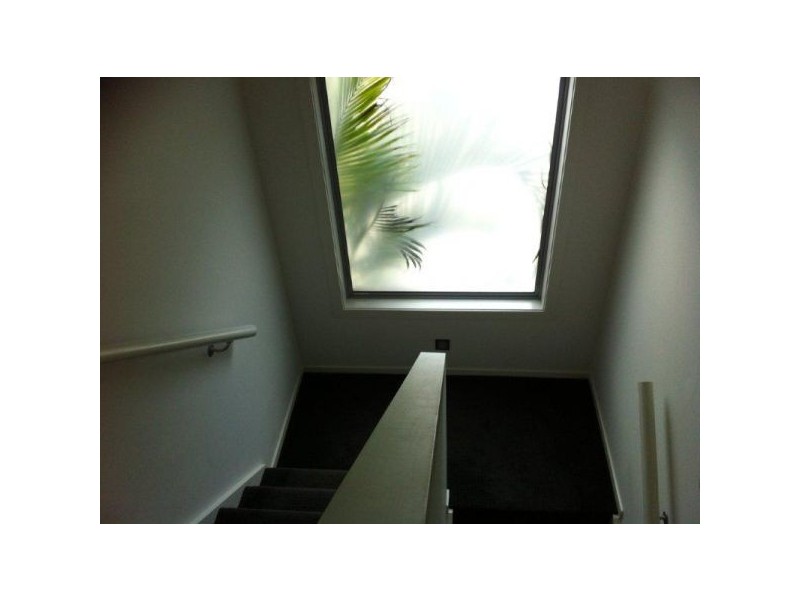 9/16-18 Geoff Wolter Drive West, Molendinar QLD 4214