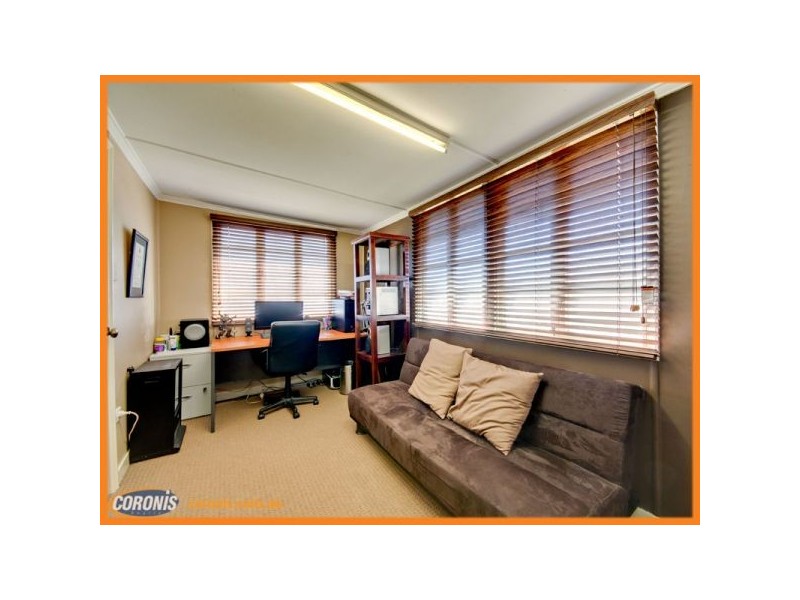 12 Buckby Street, Strathpine QLD 4500