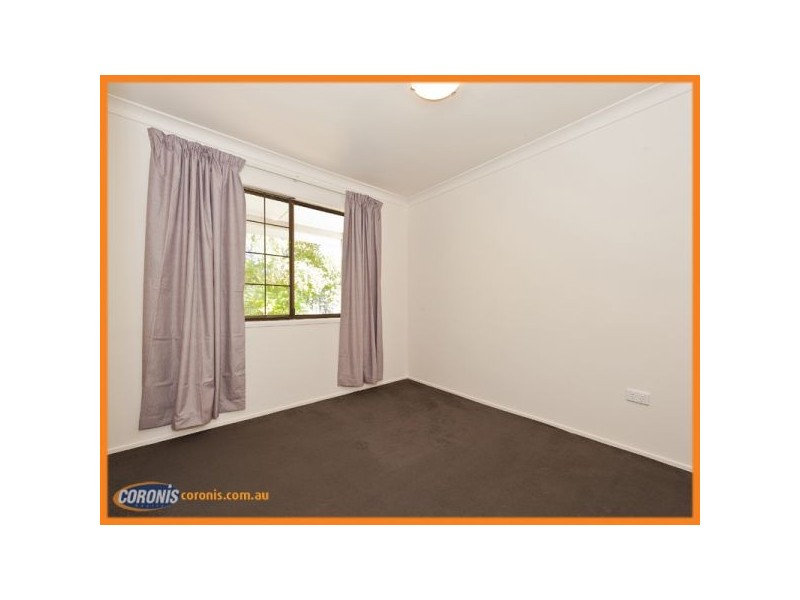 10 Isabel Street, Loganlea QLD 4131