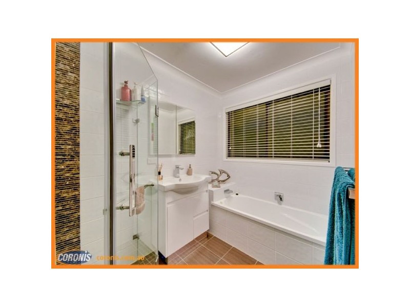 16 Petanne Street, Aspley QLD 4034