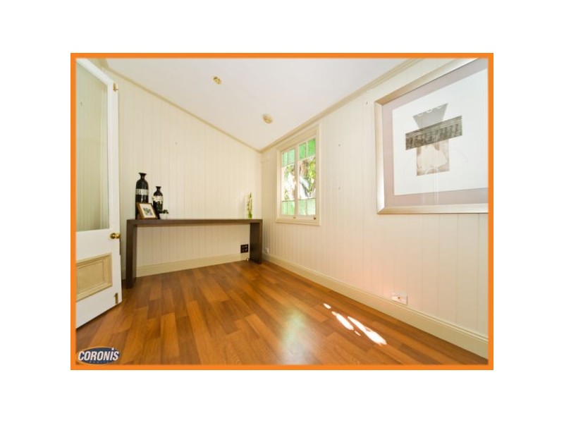 20 Eureka Street, Kelvin Grove QLD 4059