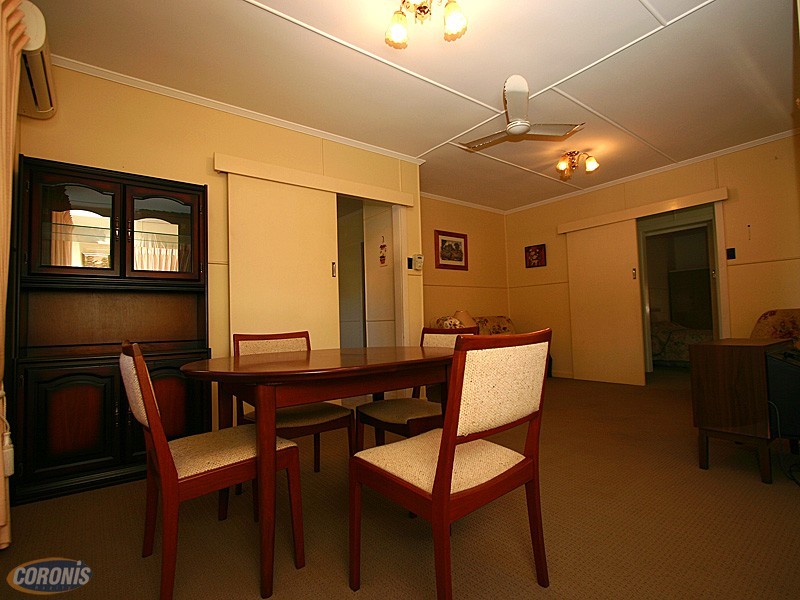 254 Kitchener Rd, Stafford Heights QLD 4053