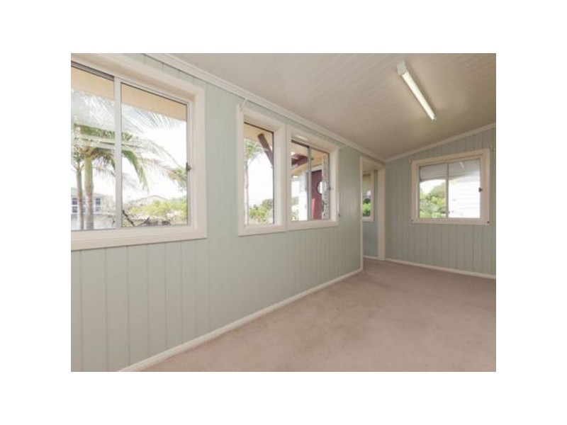 33 Scott Street, Deagon QLD 4017