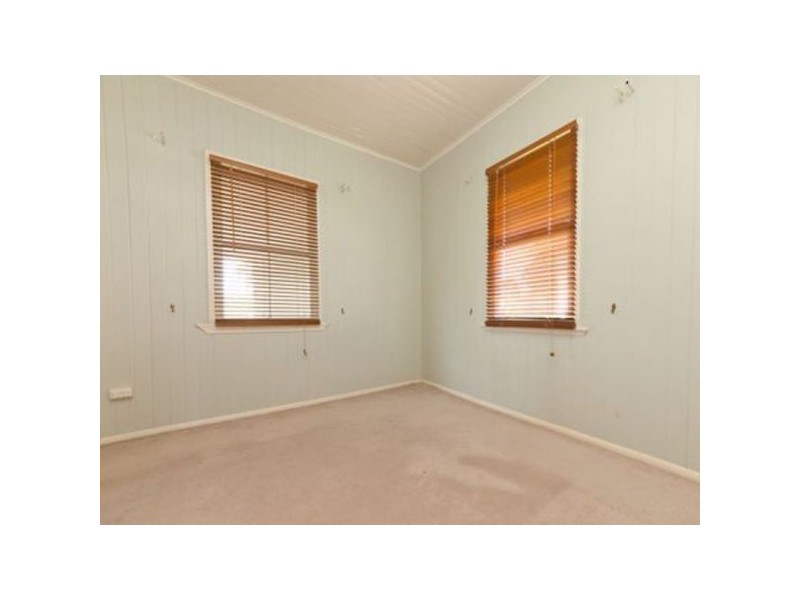 33 Scott Street, Deagon QLD 4017