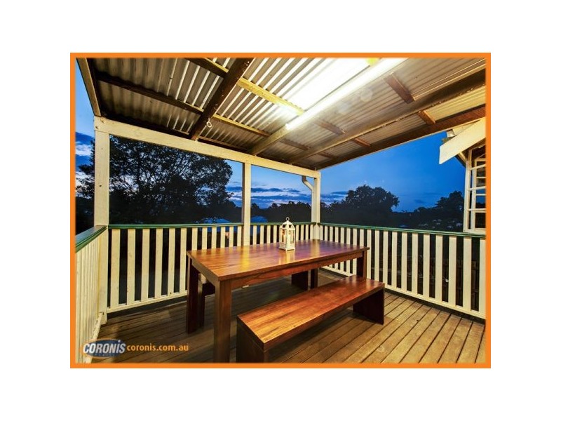 70 Dawson Parade, Keperra QLD 4054