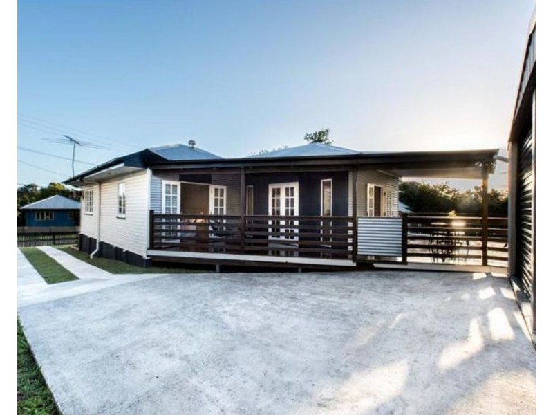 12 Midson Street, Stafford QLD 4053