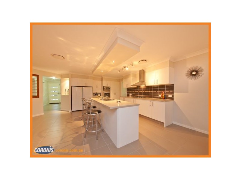 12 Gretel Drive, Beachmere QLD 4510