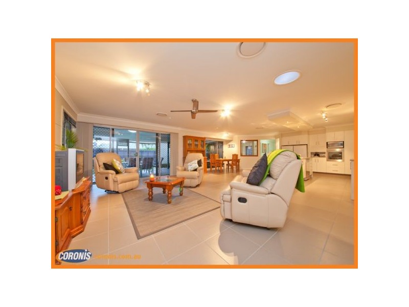 12 Gretel Drive, Beachmere QLD 4510