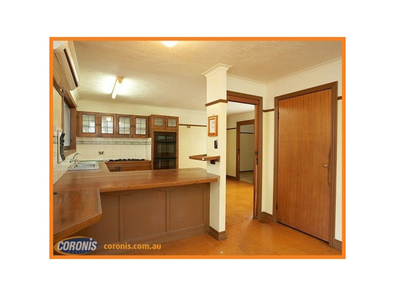 7 Oak Street, Nerang QLD 4211