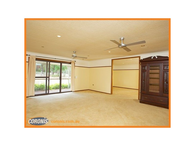 7 Oak Street, Nerang QLD 4211